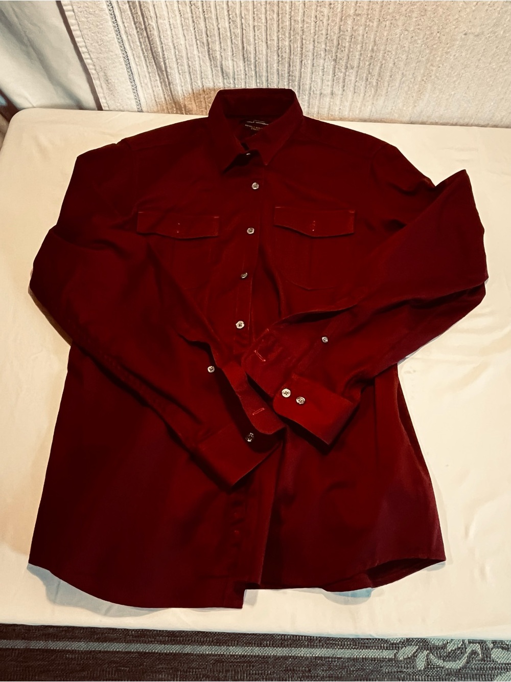 Marc Anthony Men's Medium Burgundy Wrinkle Resistant Stretch Long Sleeve